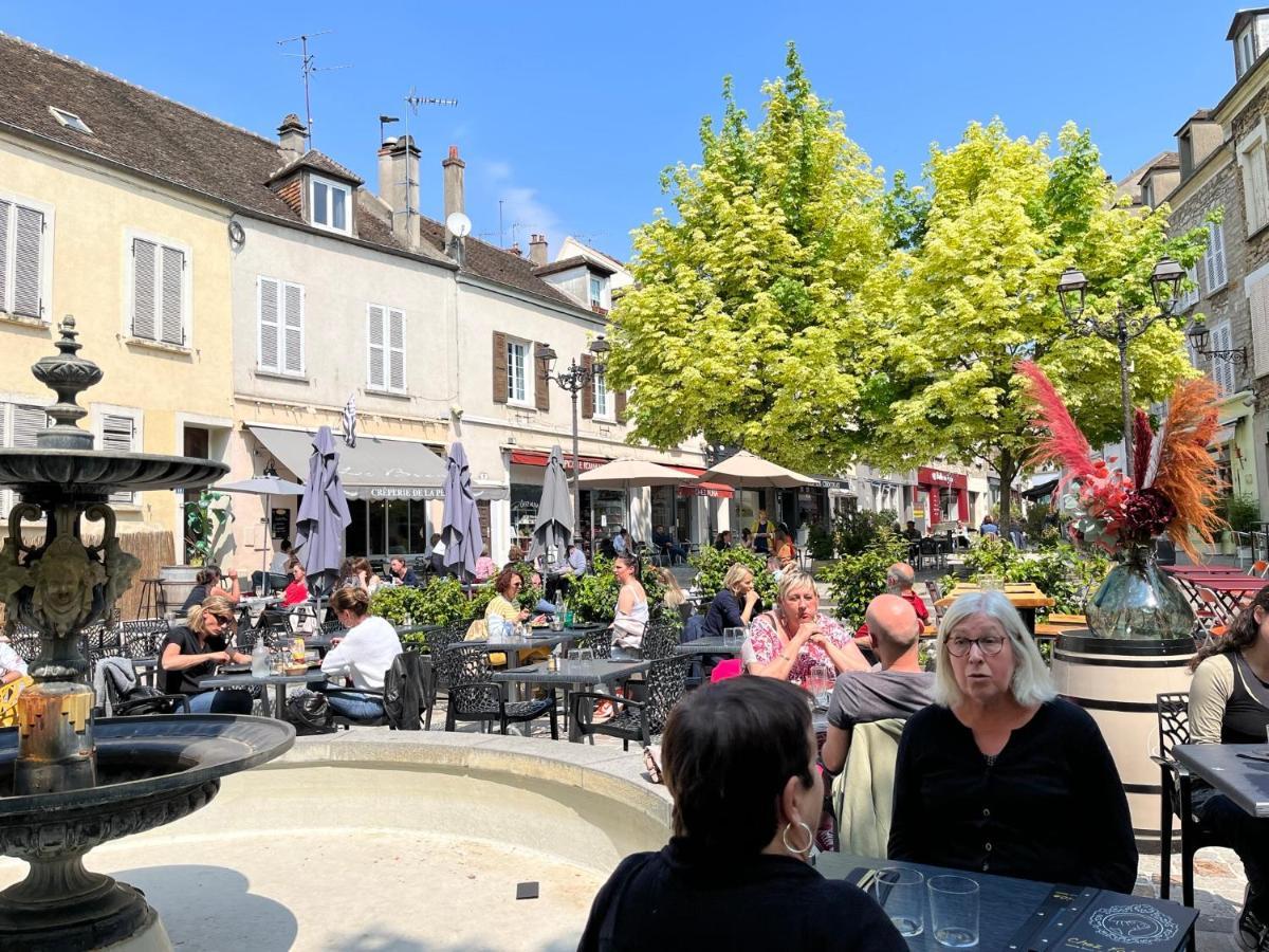 Le Voltaire Melun Exterior foto